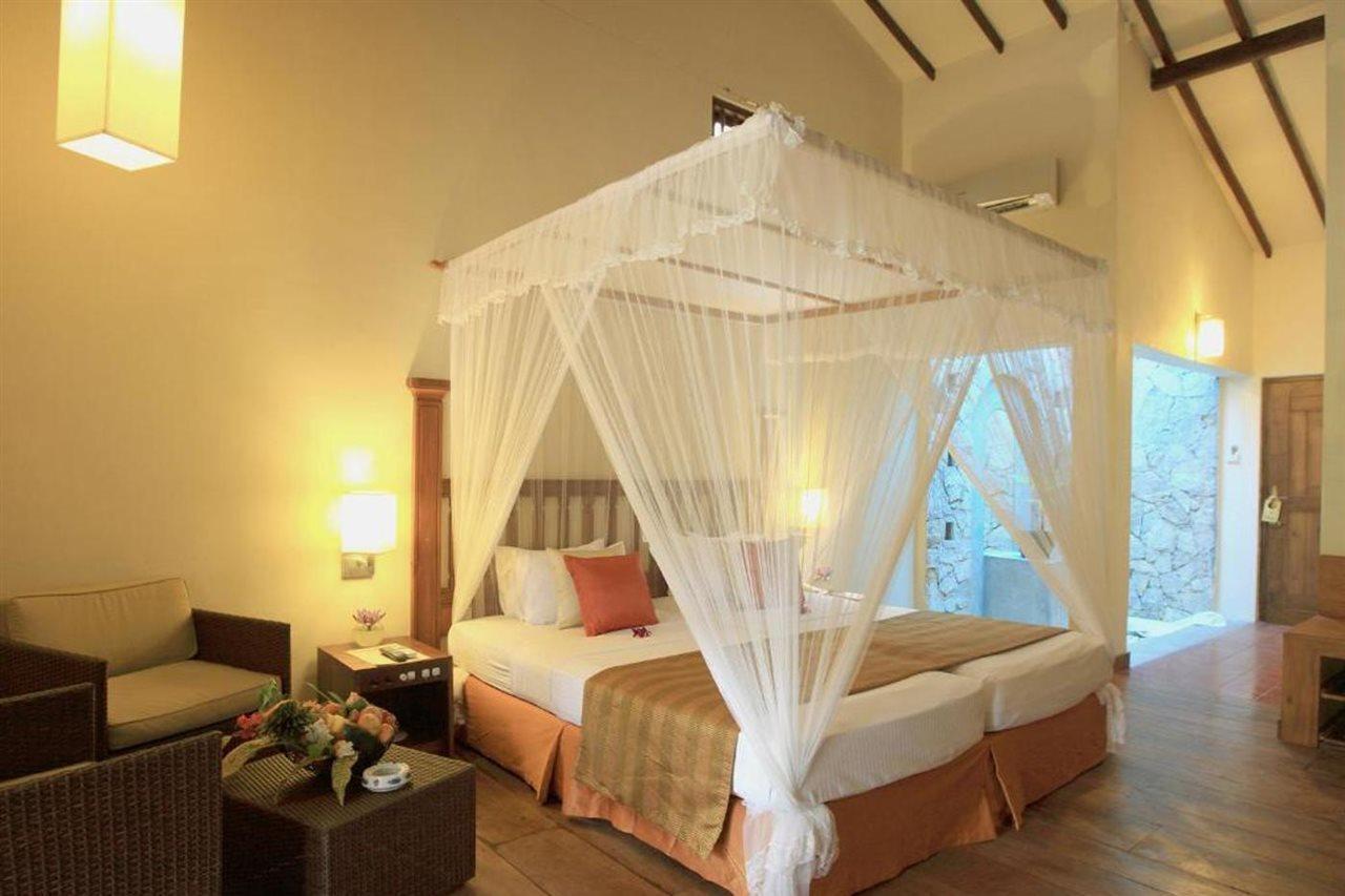 Siddhalepa Ayurveda Resort - All Meals, Ayurveda Treatment And Yoga Wadduwa Exterior photo
