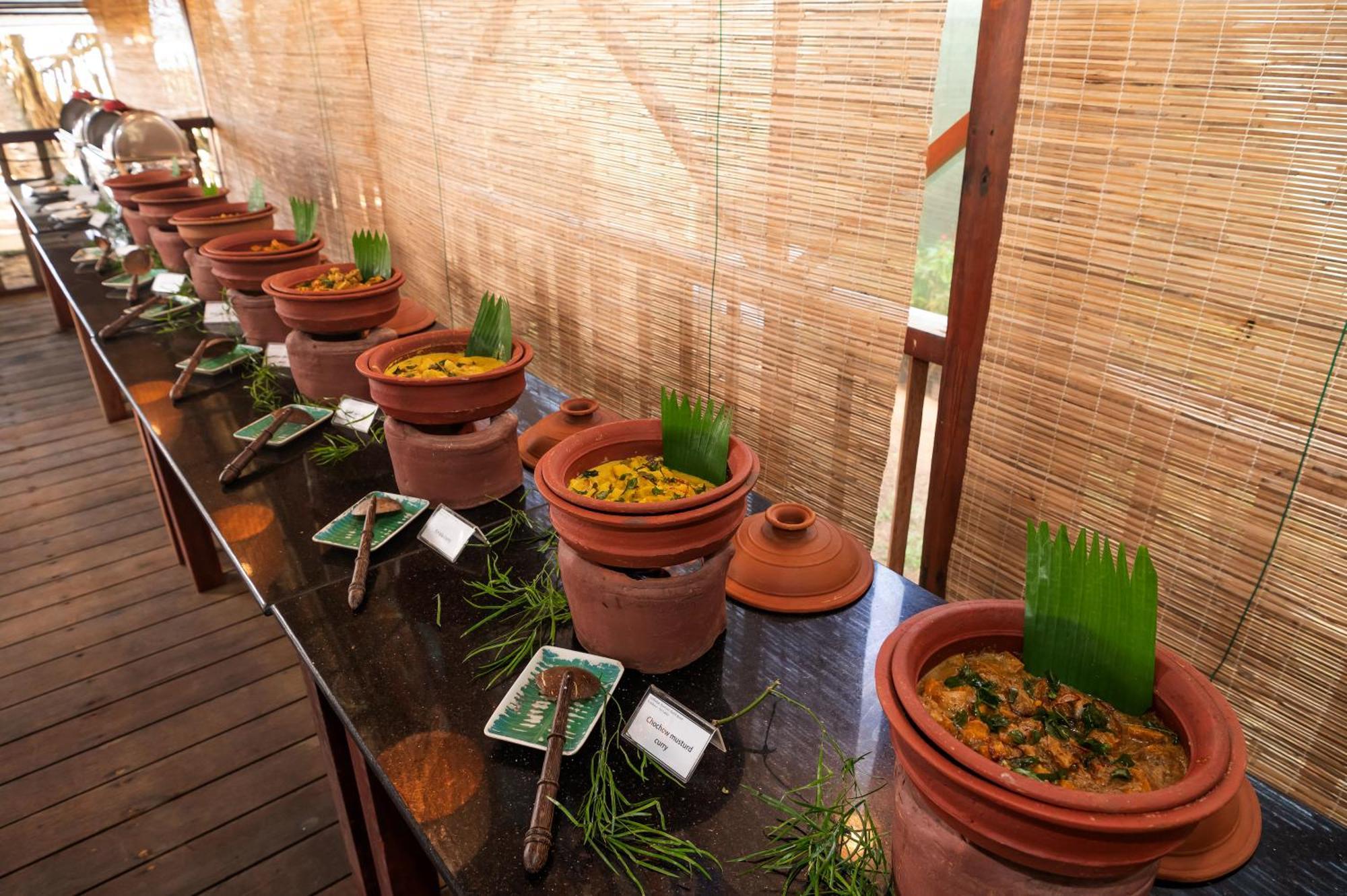 Siddhalepa Ayurveda Resort - All Meals, Ayurveda Treatment And Yoga Wadduwa Exterior photo